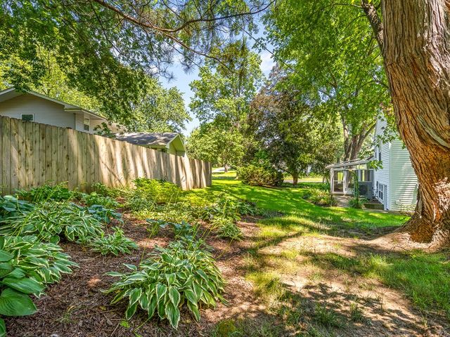 6211 Columbine Boulevard, Rockford, IL 61108