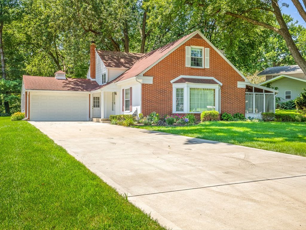 6211 Columbine Boulevard, Rockford, IL 61108