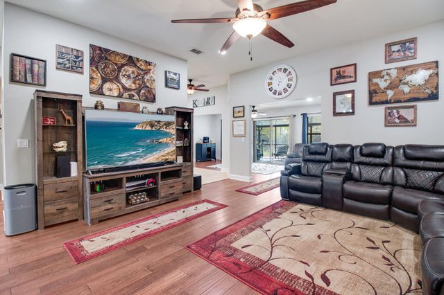 6494 Welannee Boulevard, Laurel Hill, FL 32567