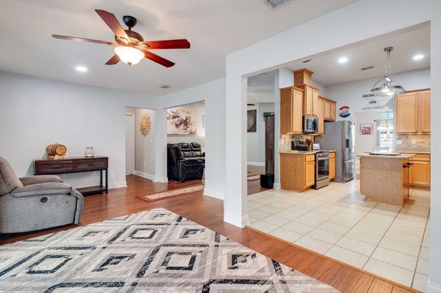 6494 Welannee Boulevard, Laurel Hill, FL 32567