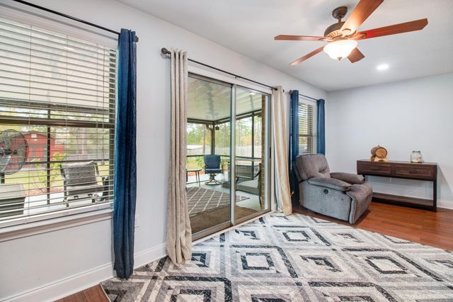 6494 Welannee Boulevard, Laurel Hill, FL 32567