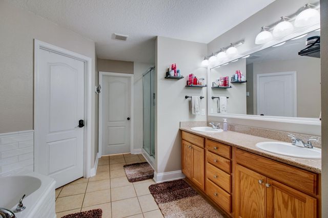 6494 Welannee Boulevard, Laurel Hill, FL 32567