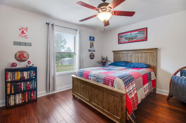 6494 Welannee Boulevard, Laurel Hill, FL 32567