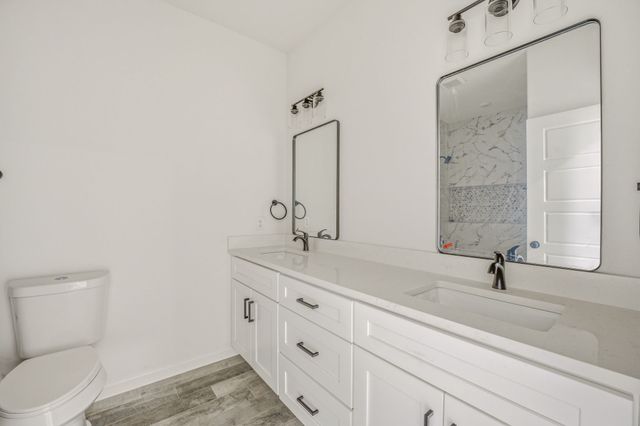 5708 Vanessa Court, Granbury, TX 76048
