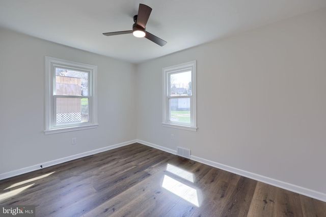 2581 MAYFIELD ST, York, PA 17406