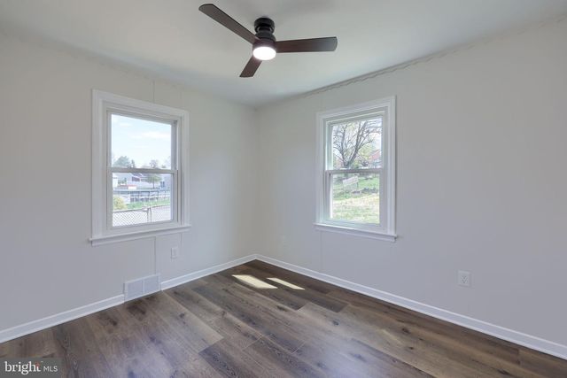 2581 MAYFIELD ST, York, PA 17406