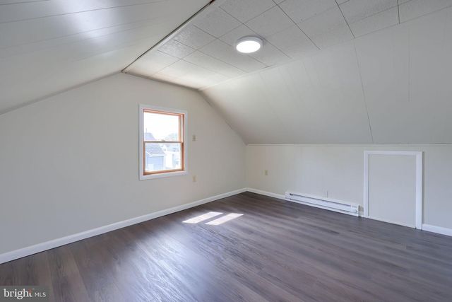 2581 MAYFIELD ST, York, PA 17406