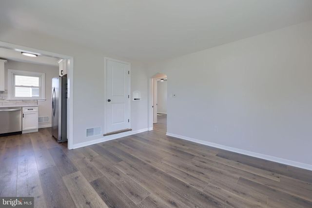 2581 MAYFIELD ST, York, PA 17406