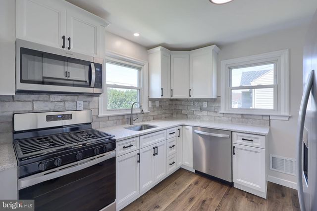 2581 MAYFIELD ST, York, PA 17406