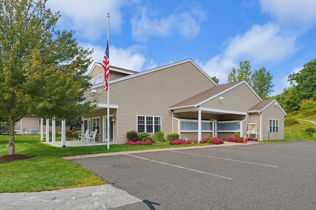 106 Walden Way 106, Milford, MA 01757