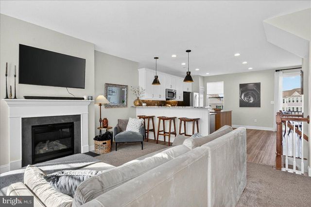 169 LARRABEE WAY, Royersford, PA 19468