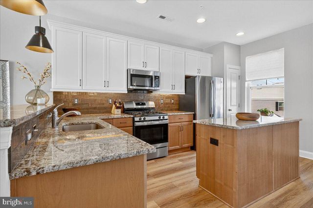 169 LARRABEE WAY, Royersford, PA 19468