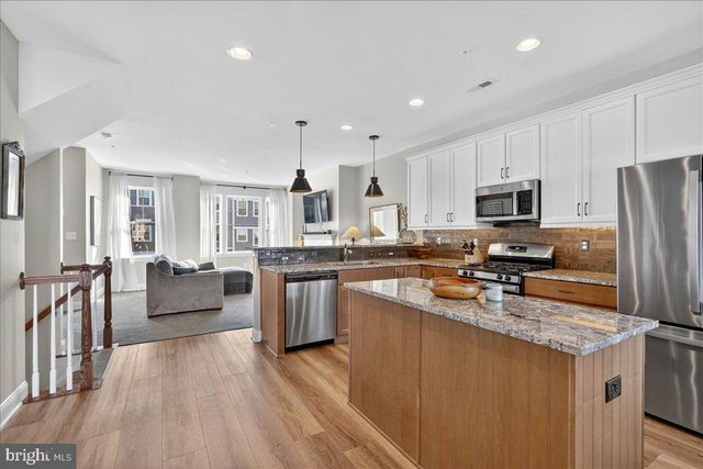 169 LARRABEE WAY, Royersford, PA 19468