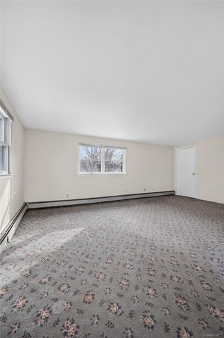 128 Beech Street, Floral Park, NY 11001