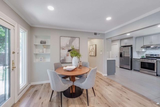 3201-3203 Hoover Street, Redwood City, CA 94063