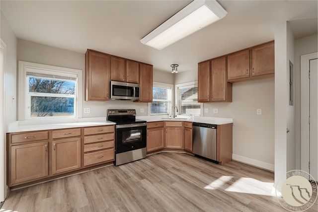 311 Wicks Lane, Billings, MT 59105