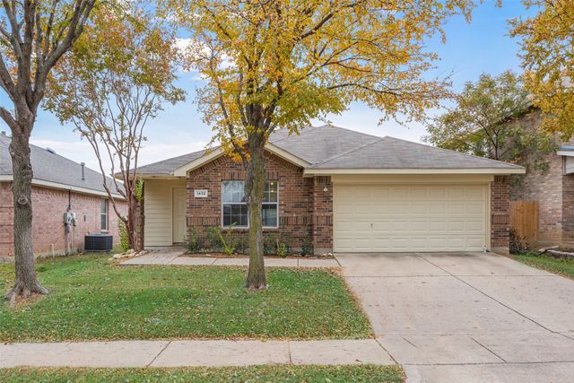 1432 Bluff Oak Way, Fort Worth, TX 76131
