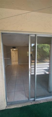 4334 NW 9th Ave 9-2G, Deerfield Beach, FL 33064