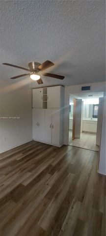 4334 NW 9th Ave 9-2G, Deerfield Beach, FL 33064