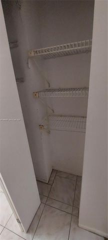 4334 NW 9th Ave 9-2G, Deerfield Beach, FL 33064