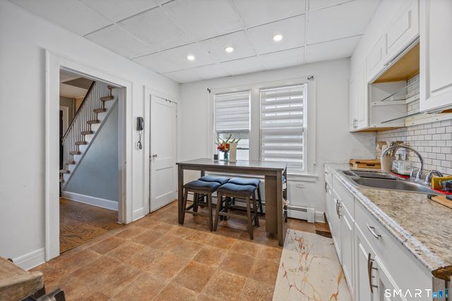 19 Cumley Street, Hamden, CT 06514