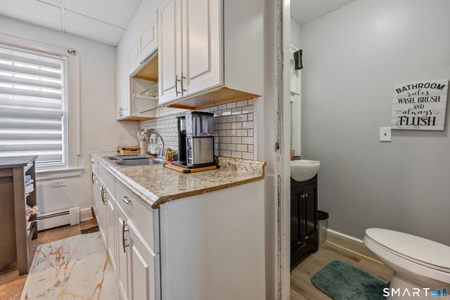 19 Cumley Street, Hamden, CT 06514