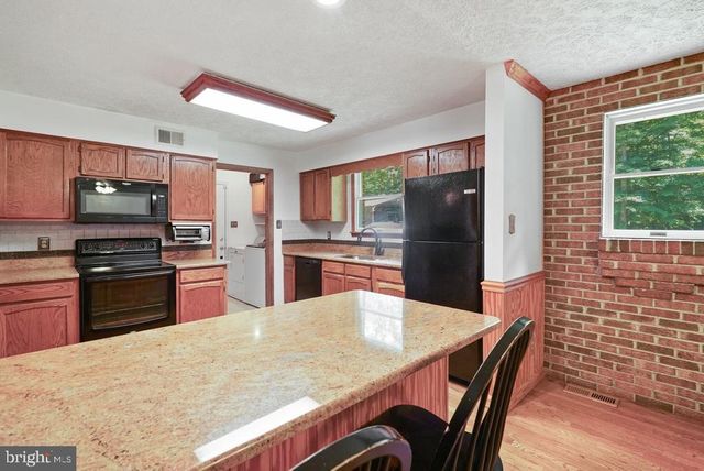 9655 SHARON AVE, La Plata, MD 20646