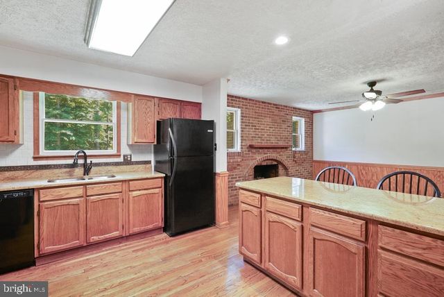 9655 SHARON AVE, La Plata, MD 20646