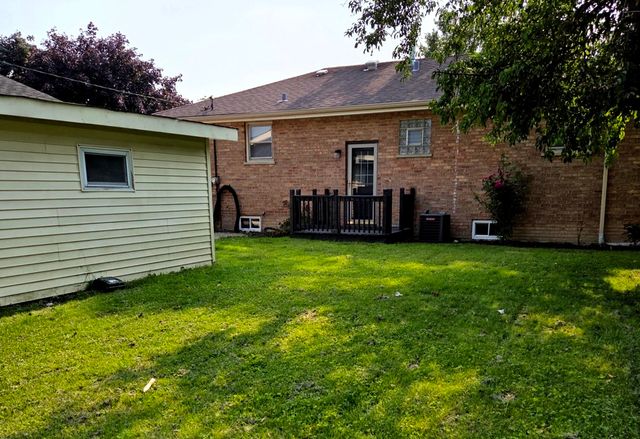 7447 Beloit Avenue, Bridgeview, IL 60455