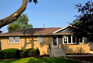 7447 Beloit Avenue, Bridgeview, IL 60455