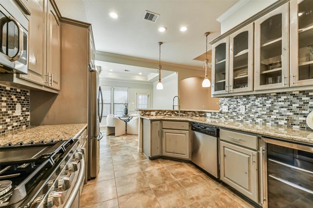 2214 Dove Haven Lane, League City, TX 77573