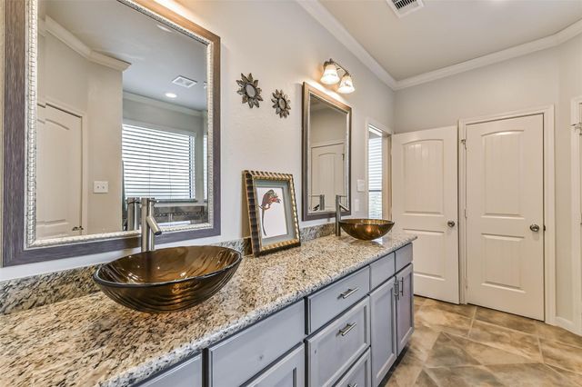 2214 Dove Haven Lane, League City, TX 77573