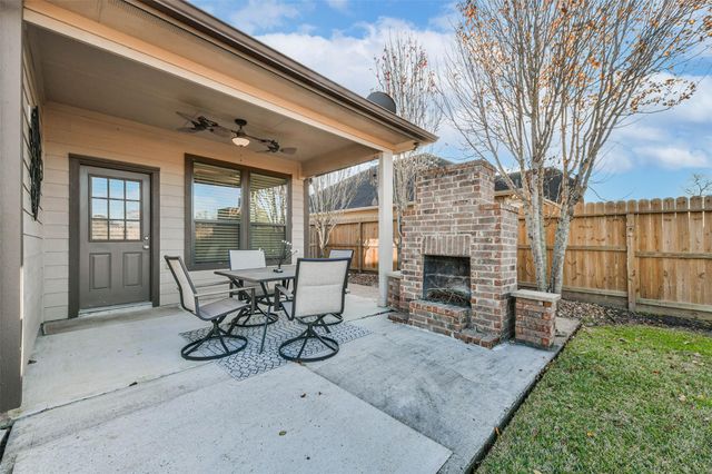 2214 Dove Haven Lane, League City, TX 77573