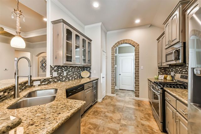 2214 Dove Haven Lane, League City, TX 77573