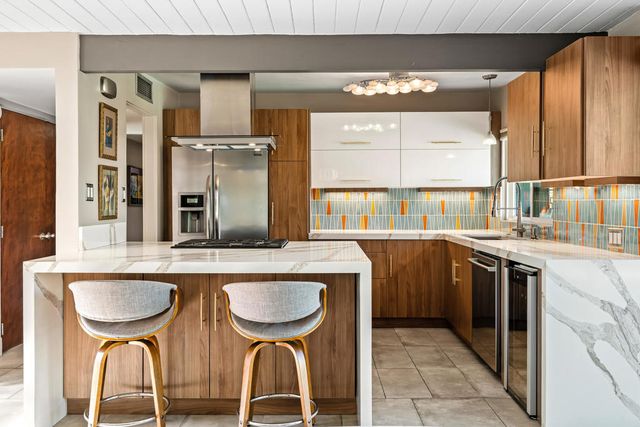 212 N Jill Circle, Palm Springs, CA 92262