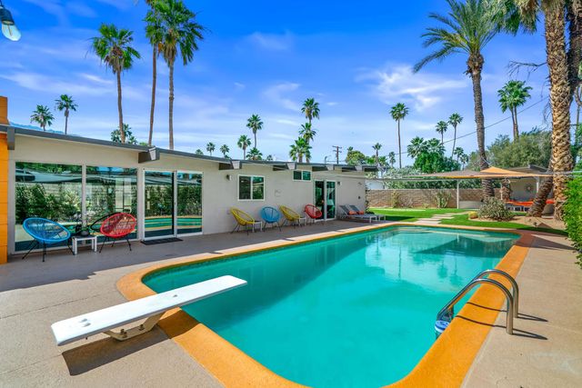 212 N Jill Circle, Palm Springs, CA 92262