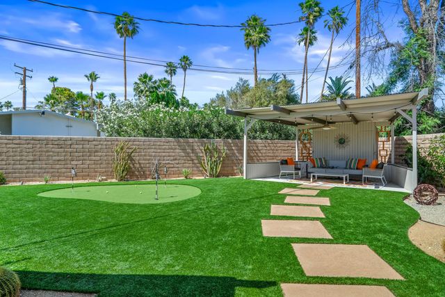 212 N Jill Circle, Palm Springs, CA 92262
