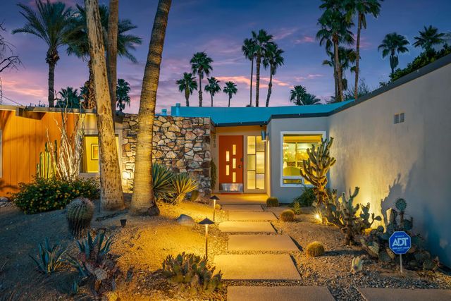 212 N Jill Circle, Palm Springs, CA 92262