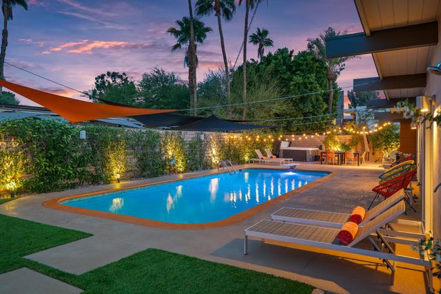 212 N Jill Circle, Palm Springs, CA 92262
