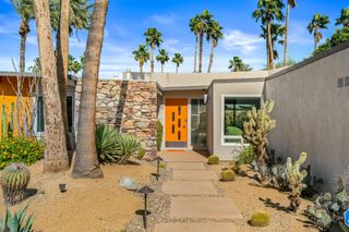 212 N Jill Circle, Palm Springs, CA 92262