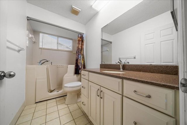 10957 SW 82ND TERRACE, Ocala, FL 34481