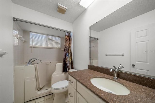 10957 SW 82ND TERRACE, Ocala, FL 34481