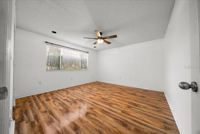 10957 SW 82ND TERRACE, Ocala, FL 34481