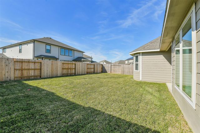 31211 Elmgrove Knoll Drive, Hockley, TX 77447