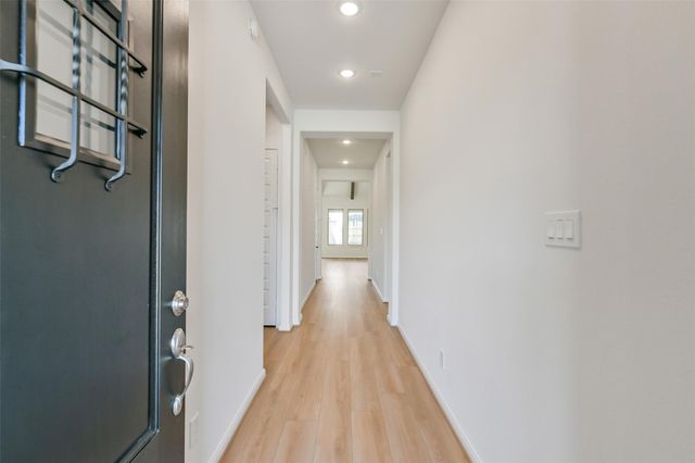 31211 Elmgrove Knoll Drive, Hockley, TX 77447