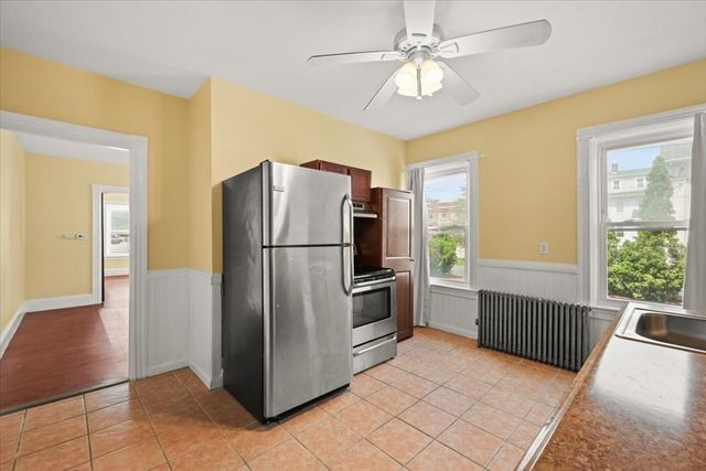 26 Pine St A, Attleboro, MA 02703