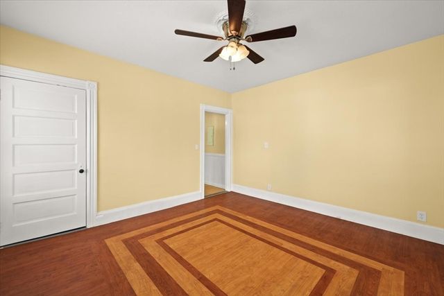 26 Pine St A, Attleboro, MA 02703