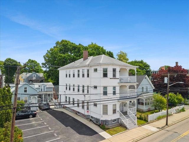 26 Pine St A, Attleboro, MA 02703