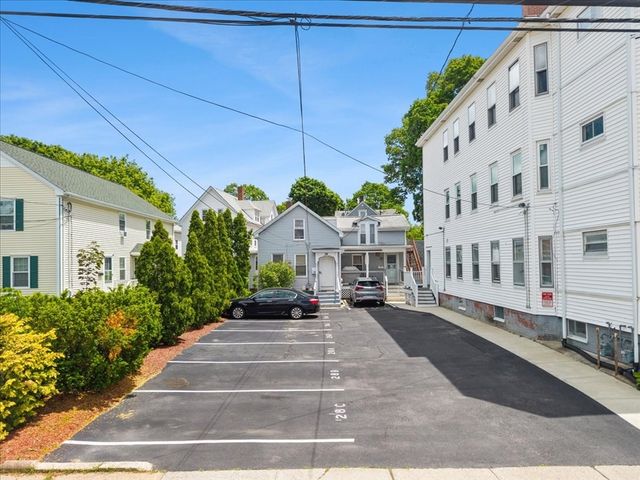 26 Pine St A, Attleboro, MA 02703