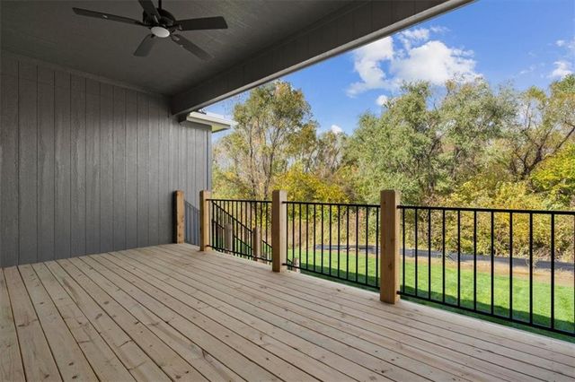 14625 Amanda Lane, Basehor, KS 66007